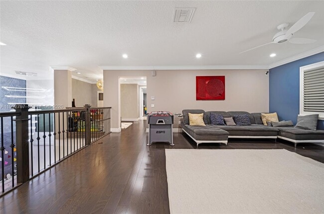 Building Photo - 16849 Pierre Cir