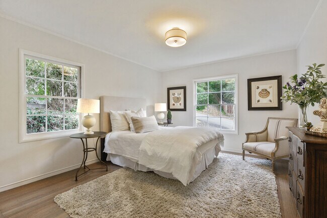 Building Photo - 3 El Gavilan Rd