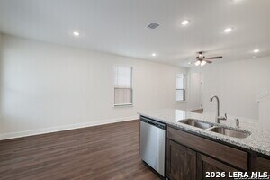 Building Photo - 2507 Lynwood Bnd