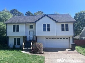 Building Photo - 1091 Appian Way