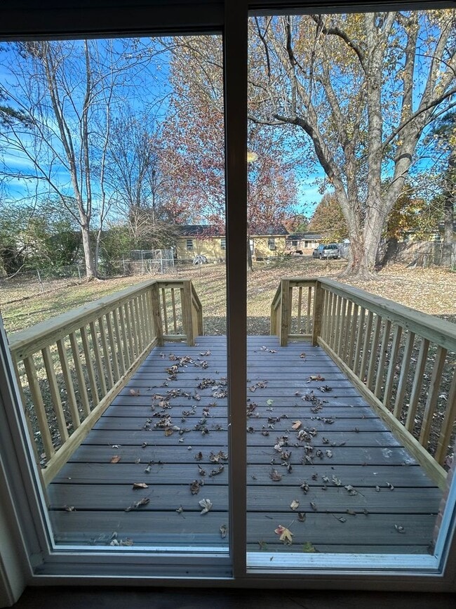 Building Photo - 115 Tisdale St