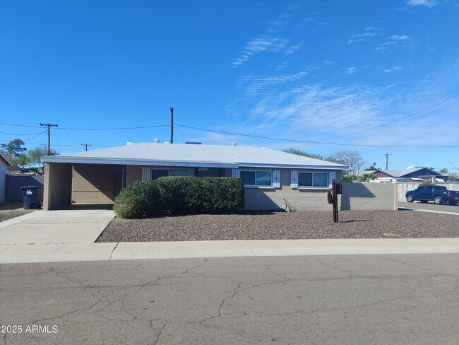Primary Photo - 1314 N 71st St