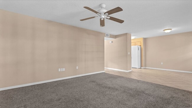 Building Photo - Fantastic 1br/1bath Condo in Gulfport/Unfu...