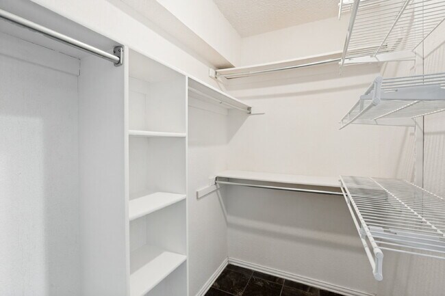 Building Photo - Charming 2BD Home in Far North Dallas