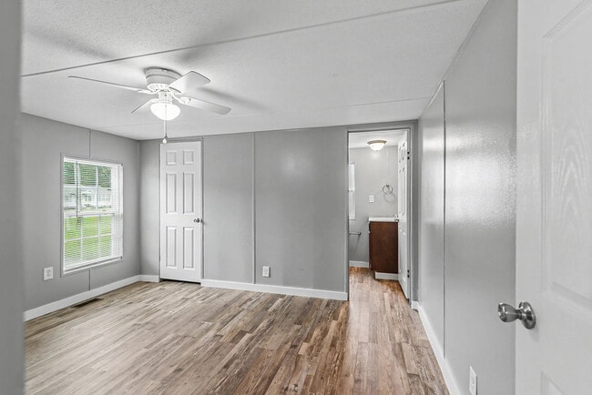 Building Photo - 1506 Halltown Rd
