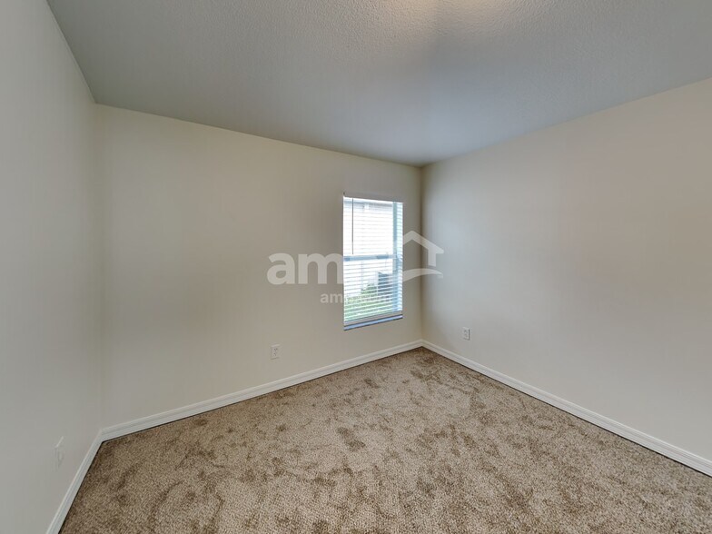 Building Photo - 12806 Adventure Dr