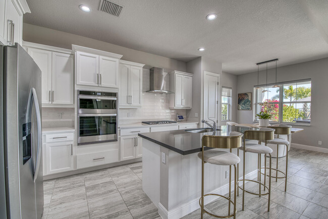 Building Photo - 12644 Nautilus Cir