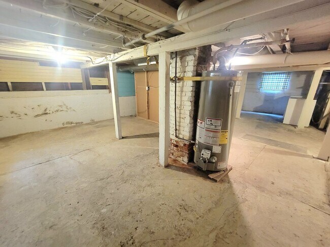 Building Photo - Cozy 1 Bed, 1 Bath Home in Desirable SE Portland