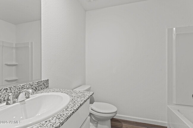 Building Photo - 716 Dylan Ct