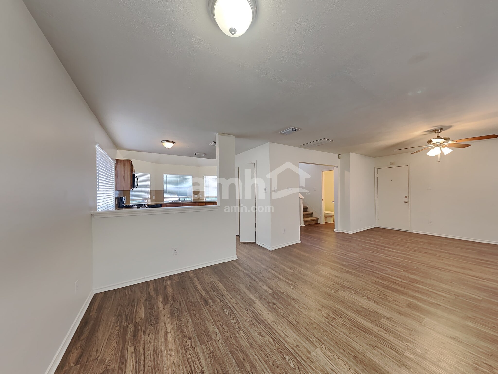 Building Photo - 1103 Lochmoor Ln