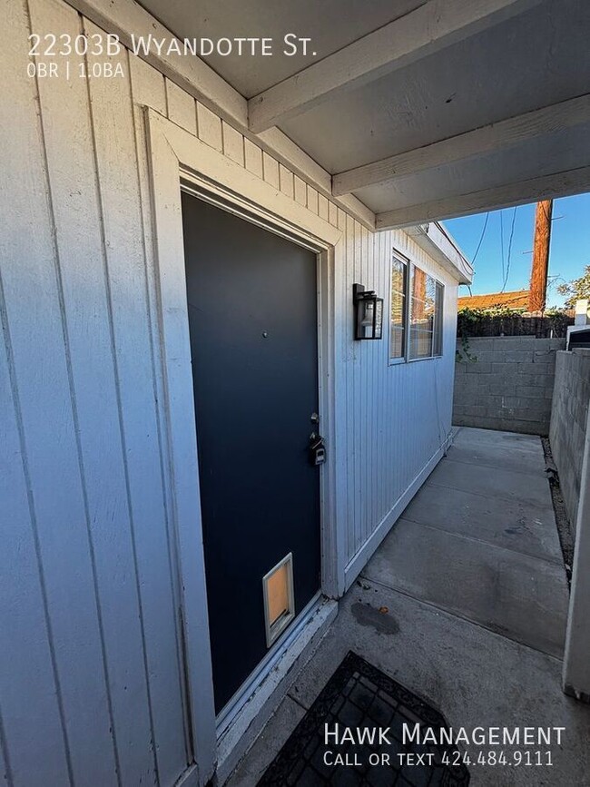 Building Photo - 22303 Wyandotte St