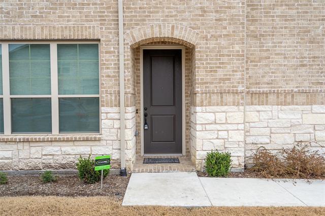 Building Photo - 2714 Parkview Pl