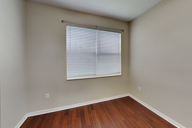 Building Photo - 124 Magneta Loop