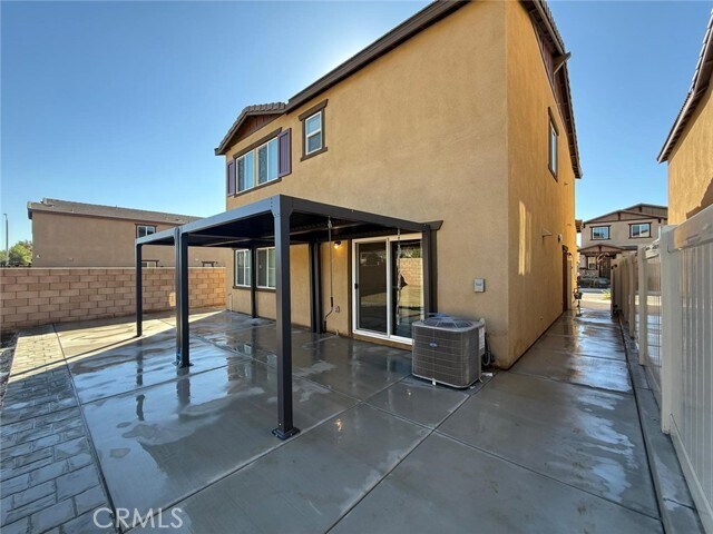 Building Photo - 14180 Astra St