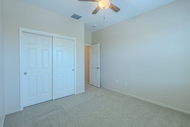 Building Photo - Beautiful Rancho Sahuarita Community