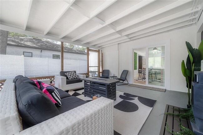 Building Photo - 4316 S Lois Ave