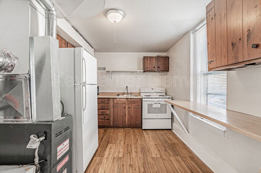 Building Photo - 2033 S Clayton St