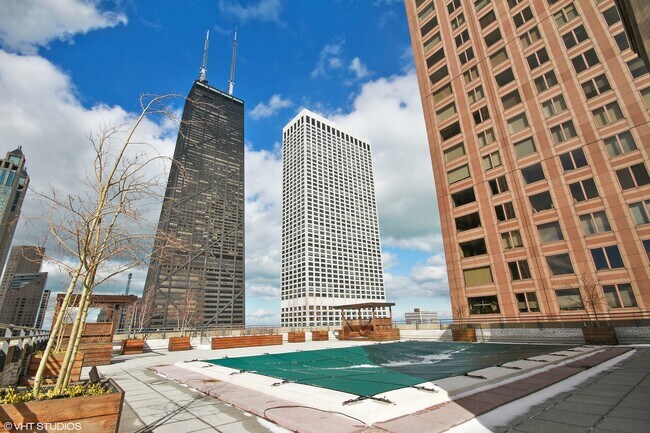 Building Photo - 777 N Michigan Ave