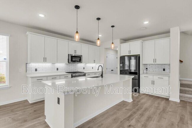 Building Photo - 216 Wappoo Trce Ln