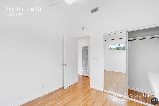 Building Photo - 746 N Dillon St
