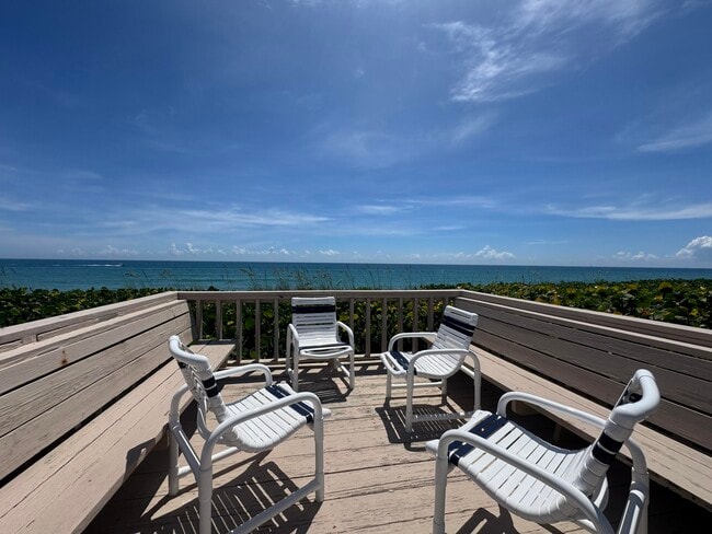 Building Photo - 1501 NE Ocean Blvd