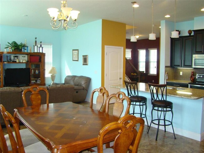 Building Photo - 11428 Quiet Forest Dr