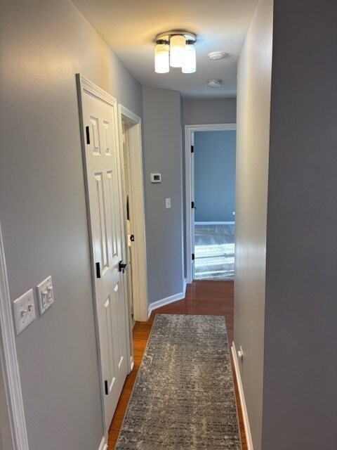 Building Photo - 5S530 Paxton Dr