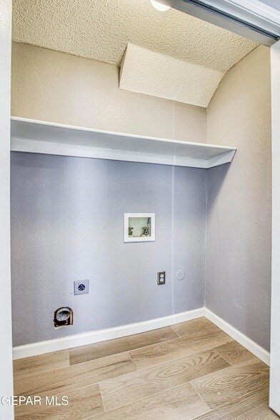 Building Photo - 12325 Tierra Bella Dr