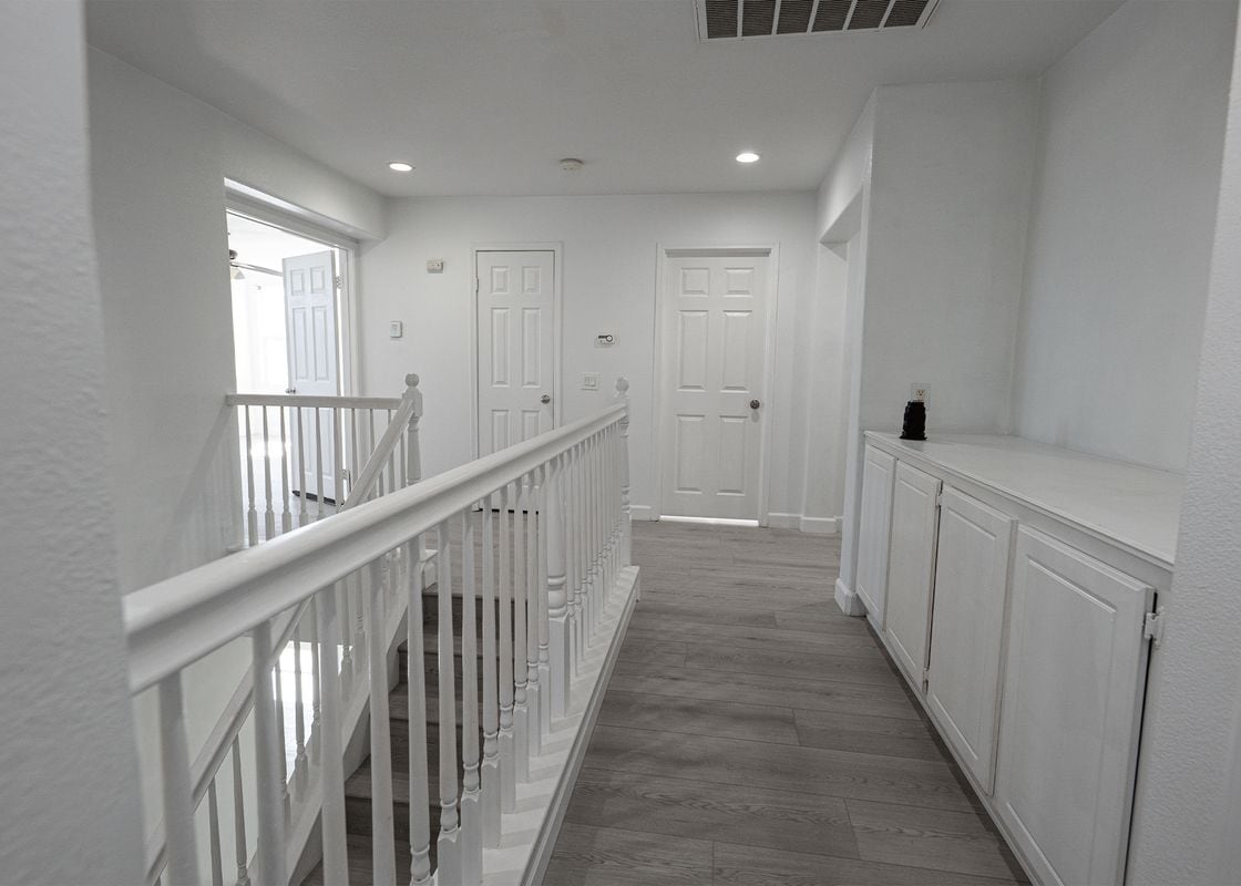Building Photo - 1725 Chamberlin Creek Way