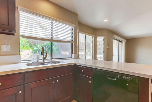 Building Photo - Charming Two Story 3 BR Home Available Mid June!