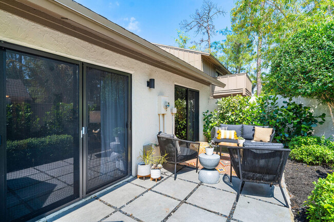 Building Photo - 12621 Shady Pines Ct