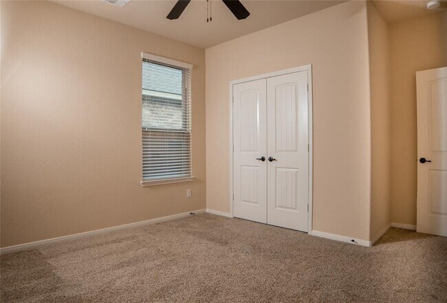 Building Photo - 4702 Preserve Park Dr