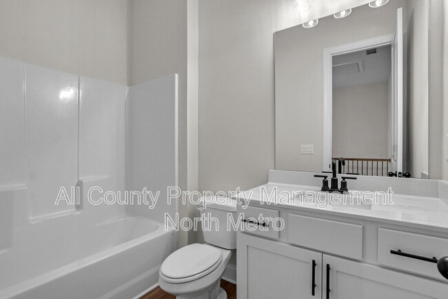 Building Photo - 718 Stickley Oak Way