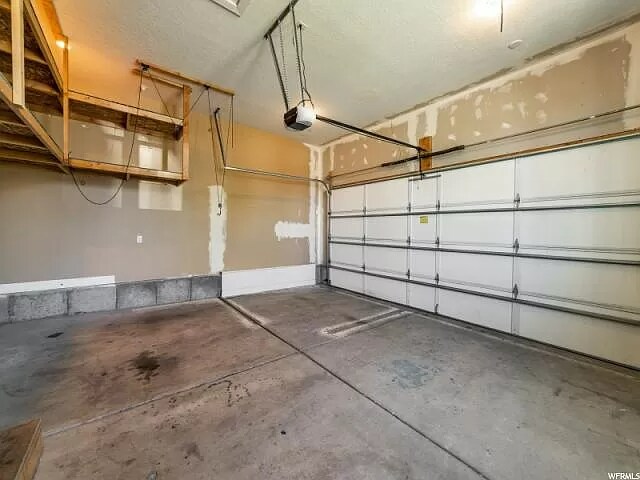 Building Photo - 10617 Topview Rd