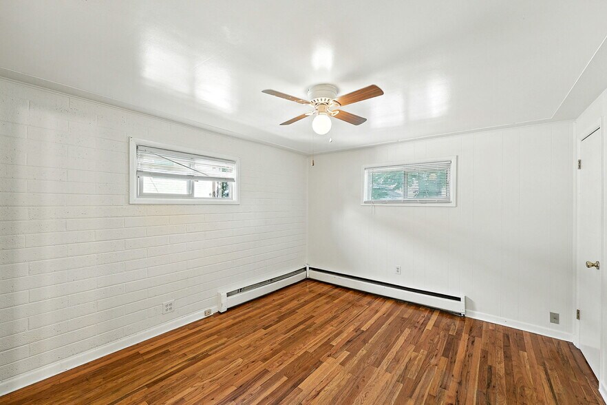 Building Photo - 5631 W 16th Ave