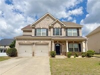 Building Photo - 642 Regimental Dr