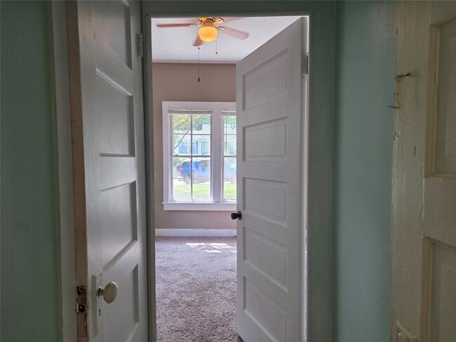 Building Photo - 4613 Avenue G