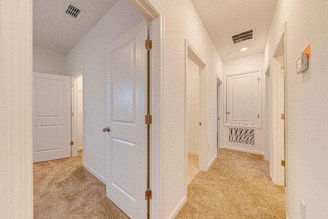 Building Photo - 4458 Davos Dr