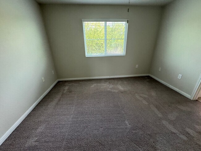 Building Photo - NEAR MEDICAL CENTER  |  GATED COMMUNITY   | 3 BEDROOMS  |  2.5 BATHS