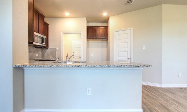 Building Photo - 5507 Devils Gate