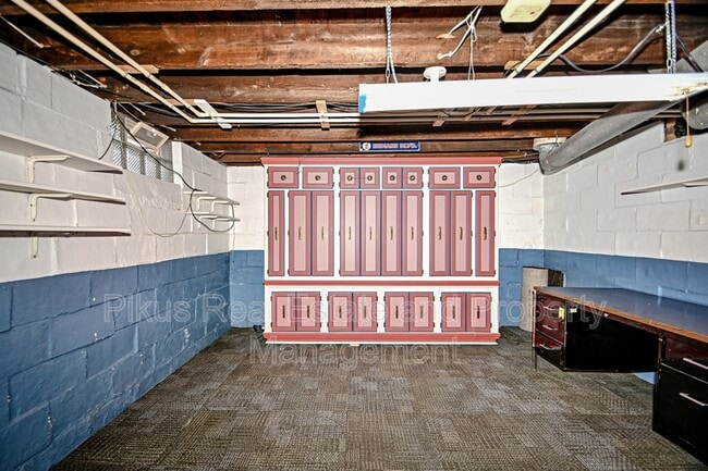 Building Photo - 9459 Maple Ave SE