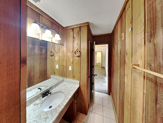 Building Photo - 5415 Stardust Dr