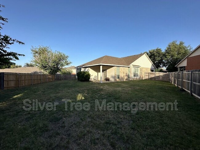 Building Photo - 420 Donagon Ct