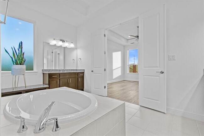 Building Photo - 4737 Modena Bay Bend