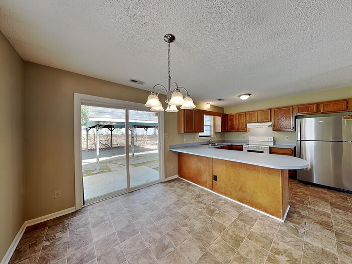 Building Photo - 8501 Quarry Rd