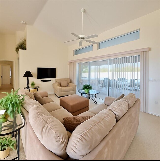 Building Photo - 8365 Walbert St