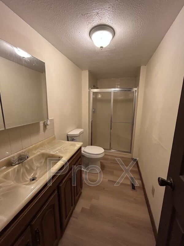 Building Photo - 910 N Grand St