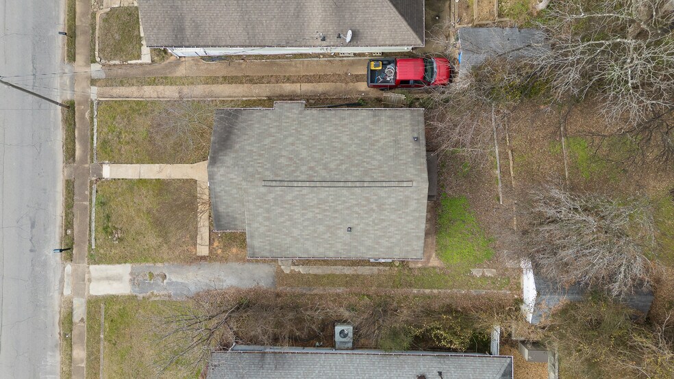Building Photo - 419 W Bell Ave