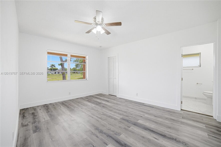 Building Photo - 5201 Yellow Pine Ln
