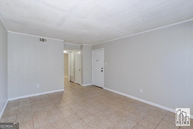 Building Photo - 1232 12th St